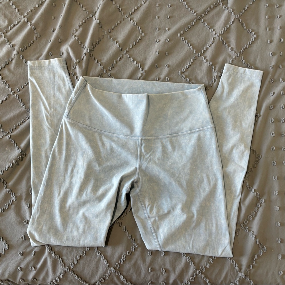 Light Blue Tie Dye lululemon full length leggings. Size: 10
